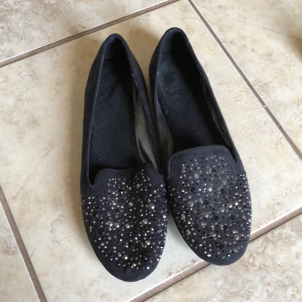 Aldo used black flat with silver & black jewels